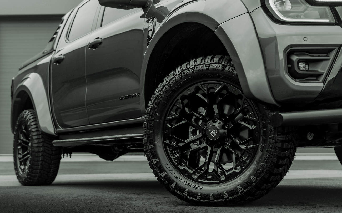 20" Predator Scorpion Alloys with Tyres for Ford Ranger